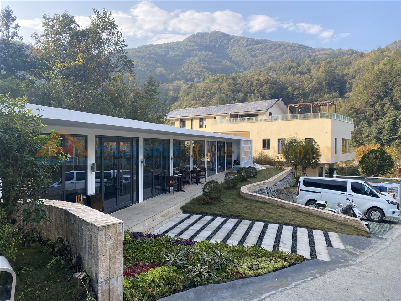 陕西安康巴山硒院集装箱餐厅度假山庄集装箱餐饮建筑